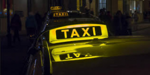 В Батайске врачей к пациентам будут возить на такси
