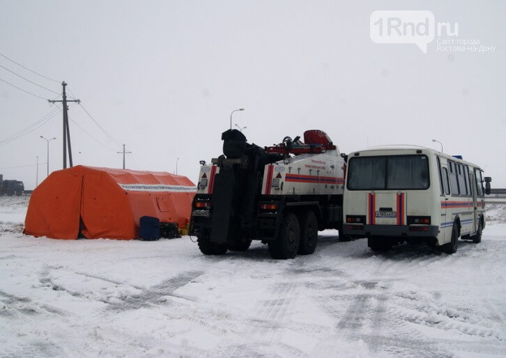 На дорогах Ростовской области развернули пункты обогрева для водителей