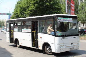 Оплата картой введена на автобусах из Ростова в «Мегу»