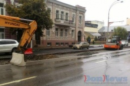 В мэрии объяснили, почему активный ремонт дорог в Ростове начинается осенью