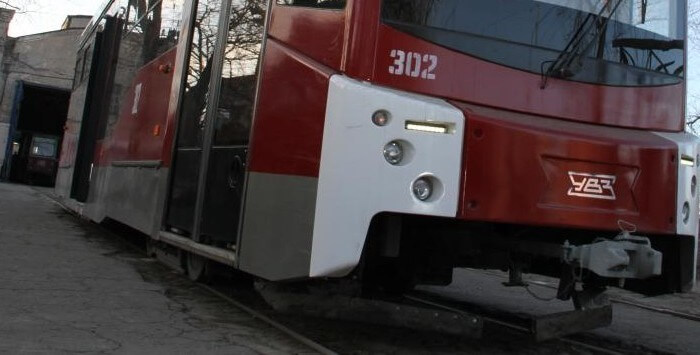 В Новочеркасске новые трамваи не могут выйти из депо из-за состояния путей