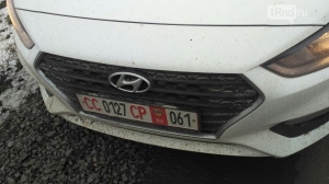 Рассекавшему с номерами СССР водителю Hyundai Solaris грозит уголовное дело