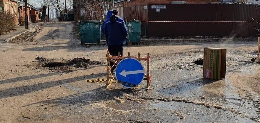 Сити-менеджер Ростова обвинил водоканал в уничтожении улиц города