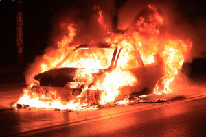В Ростовской области за сутки сгорели Audi и два ВАЗа