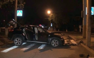 В Ростове работник автомойки угнал Mercedes клиента, чтобы съездить за сигаретами