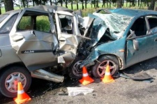 В Ростовской области столкнулись 4 машины, рейсовый автобус и грузовик