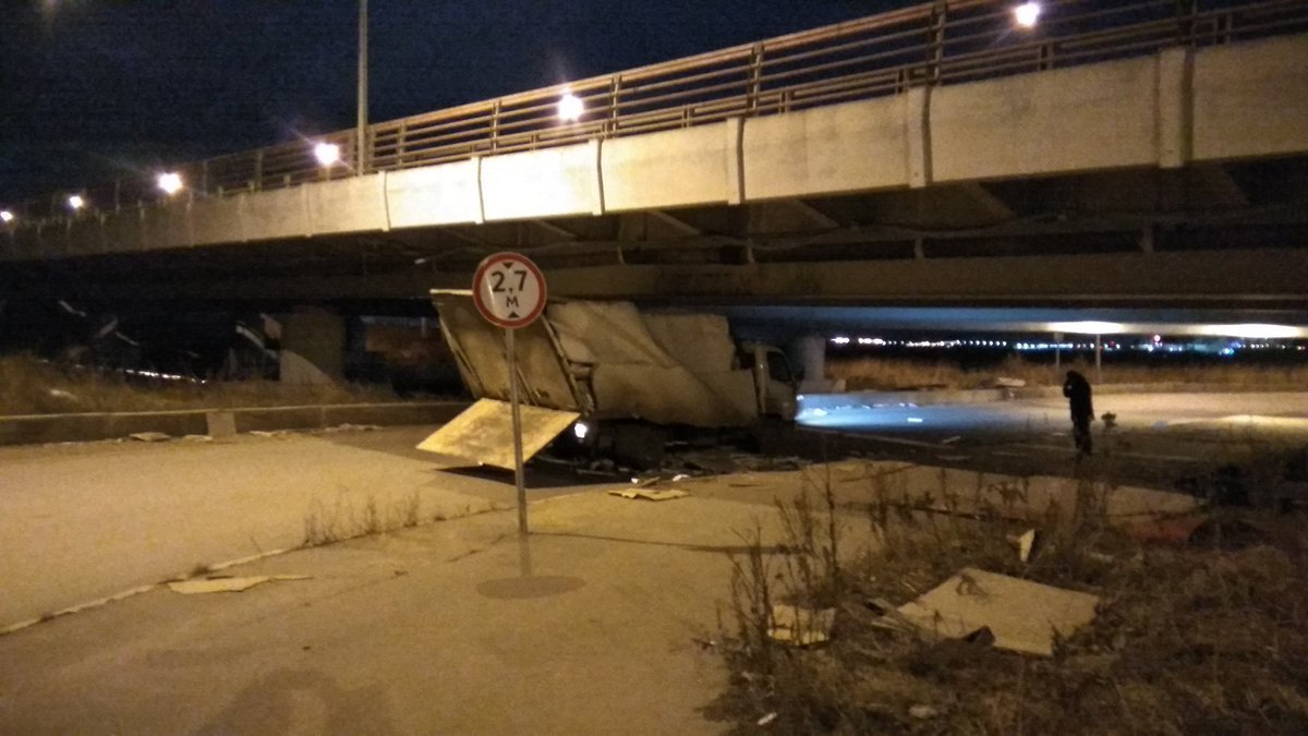 Мост дураков на Софийской в СПБ